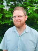 Simon Axelsen, Studievejleder på HUM